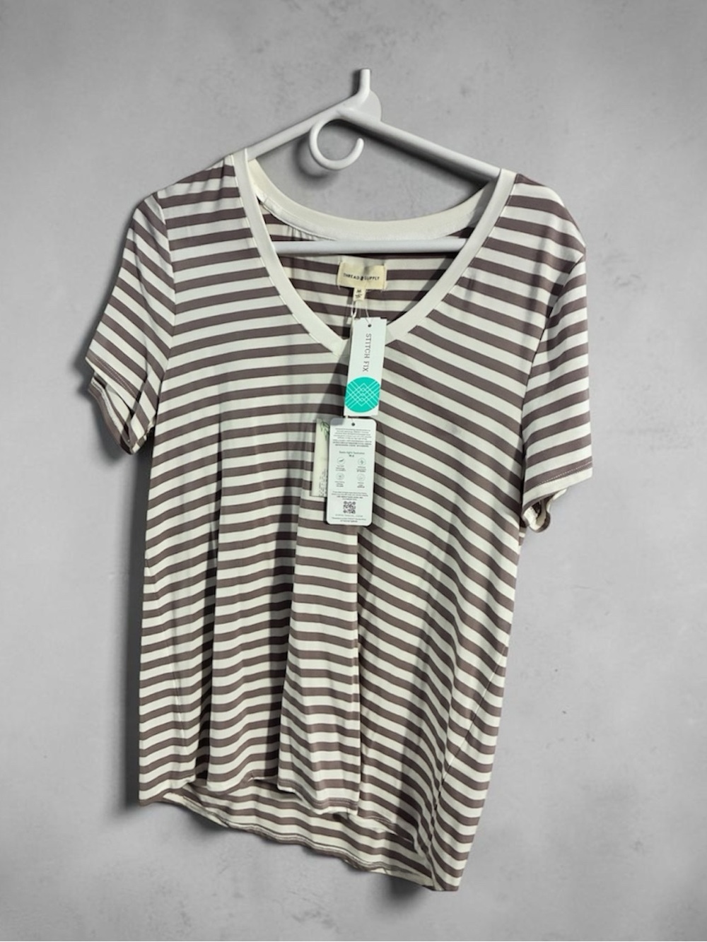 Thread & Supply Striped V-Neck Tee NWT Stitch Fix Size M